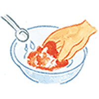 炒める前にサラダ油をまぶす