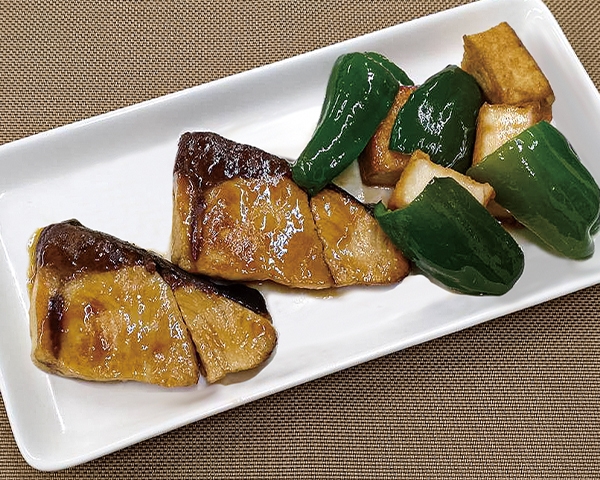 ぶりと厚揚げの照り焼き